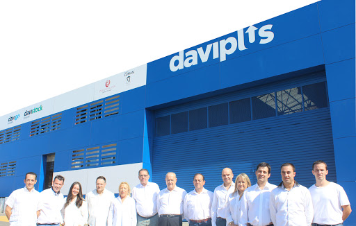 DaviPlus - Transportes Daví - Servicios de : Almacenaje - Transporte - Adr - Apq - Alimentación